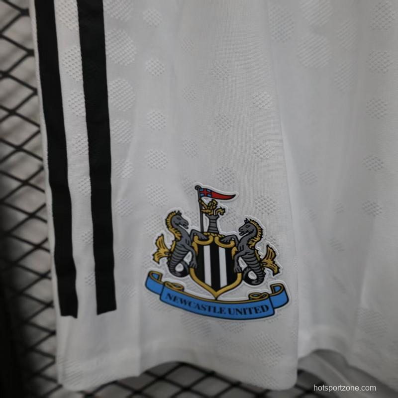 Player Version 25/26 Newcastle United Home Shorts