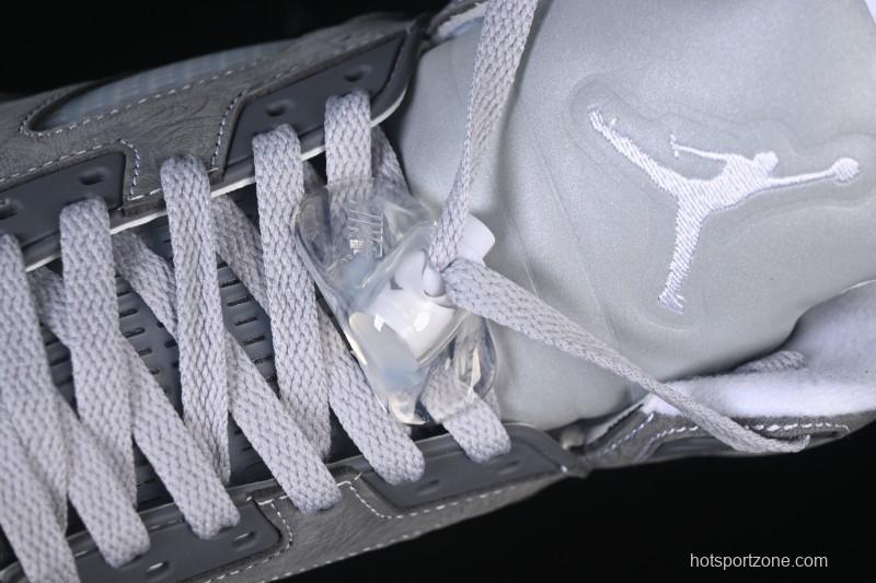 Nike Air Jordan 5 Retro Basketball Shoes with Wolf Grey Design - DD0587-002