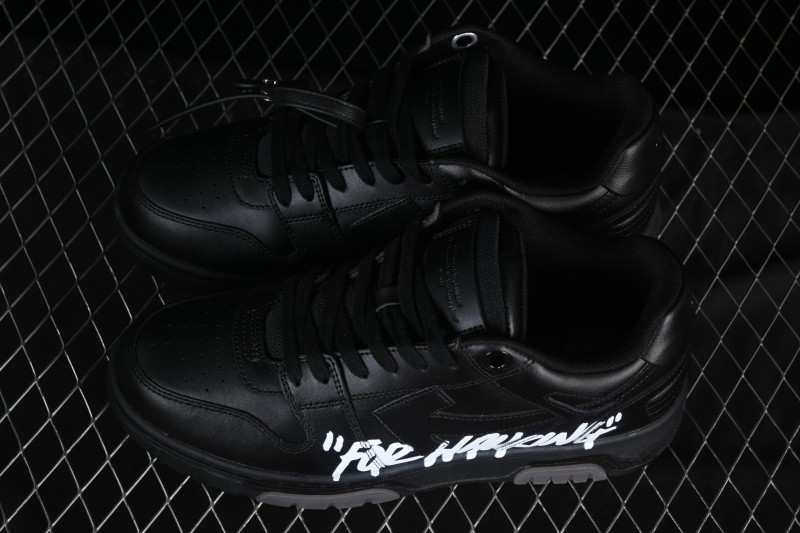 Off-White Out Of Office Low-Top Fashion Sneakers - 3.D4