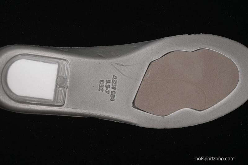 Nike SB Dunk Low Pro Skateboarding Shoes with Parachute Beige Design - HJ0367-200