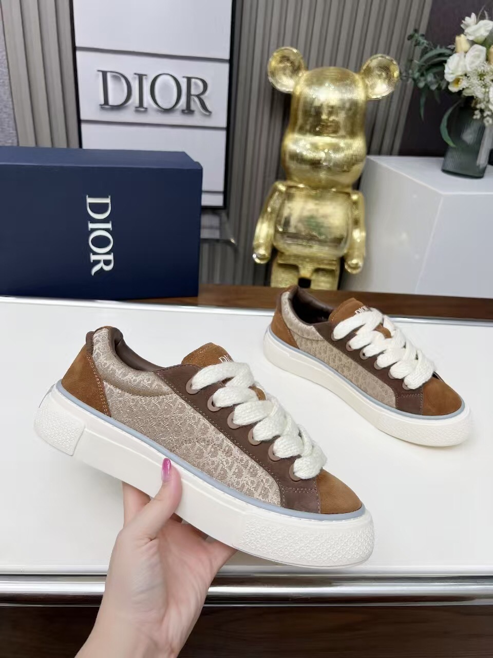 Dior B33 Sneakers Classic Tennis Shoe Reinvention - AS00290