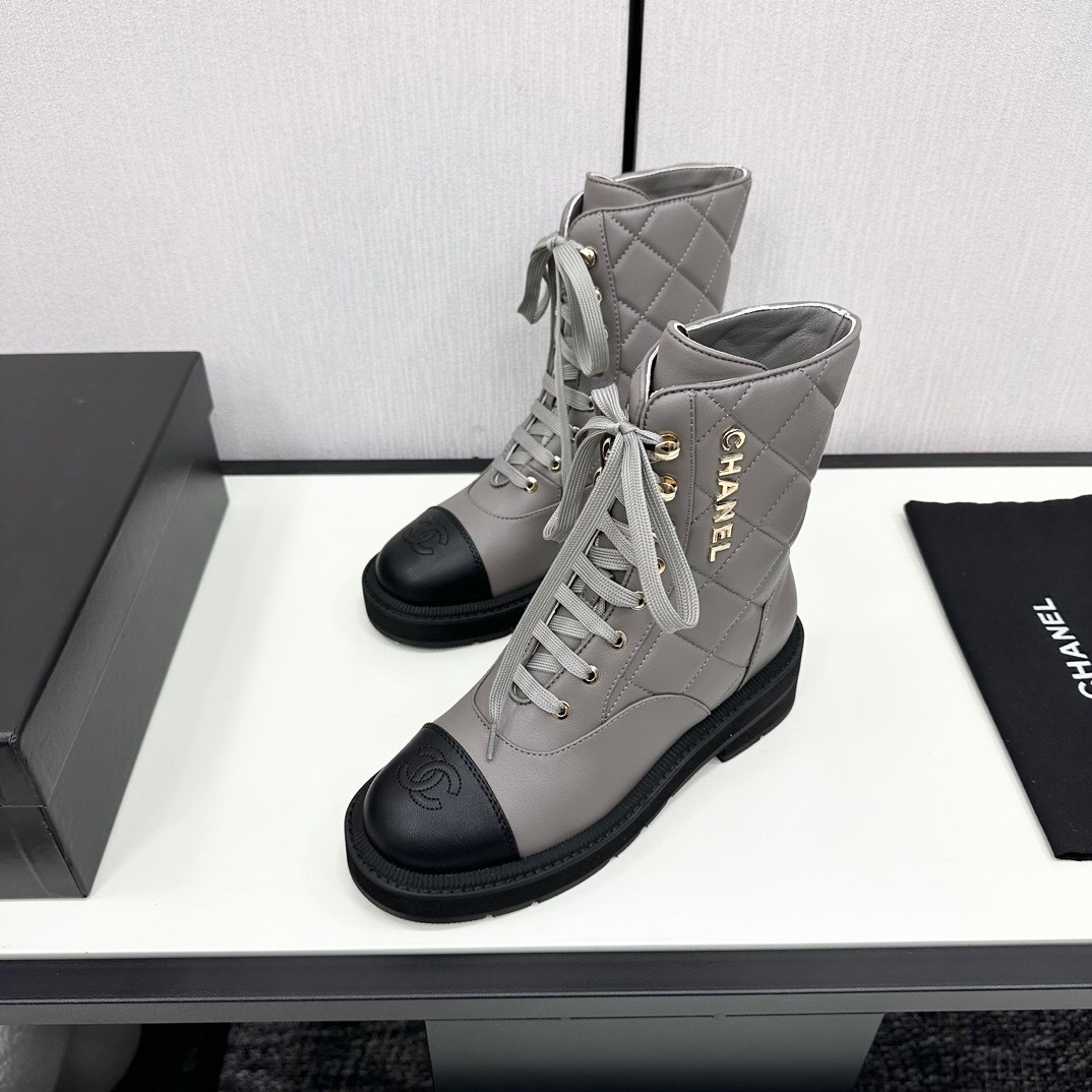 Chanel Fall/Winter Essential Rubber Foam Sole Boots - LY00380/LY00390