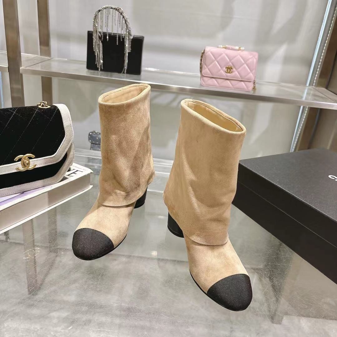 Chanel 2025/SS Coco Runway Turn-Cuff Chunky Heel Straight Tube Boots Classic Color Block - LY00400