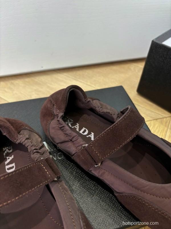 Prada 2025 SS Metal Toe Thin Sole Training Shoes Casual Footwear - LY00260