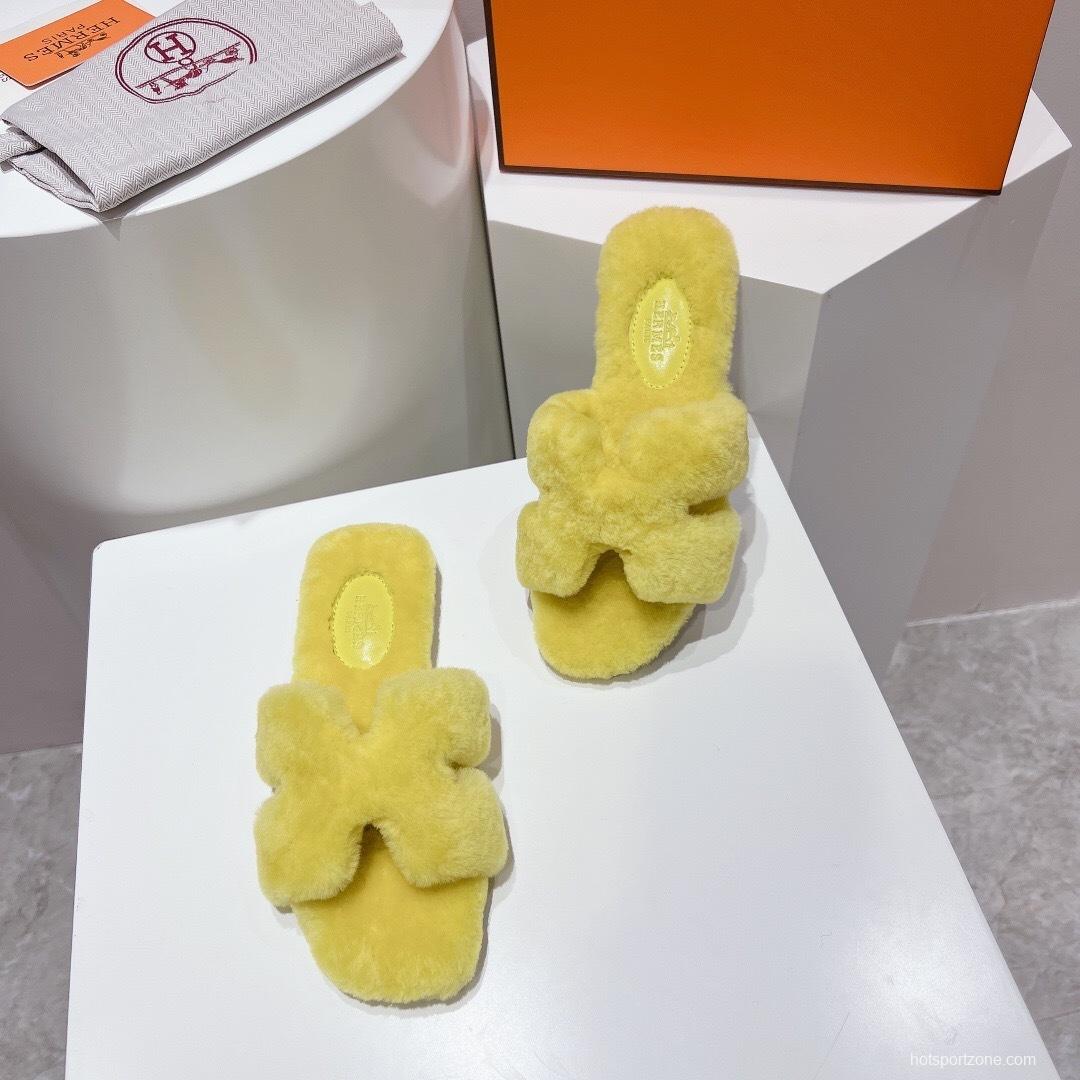 Hermès Teddy Wool H Slippers Flat Sole Fur Slides - LY00240