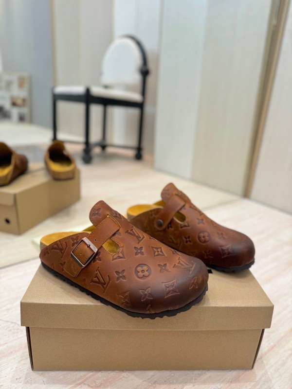 Louis Vuitton Louis Vuitton × BIRKENSTOCK Boston Closed-Toe Soft Sole Mule Slippers - KFY00300