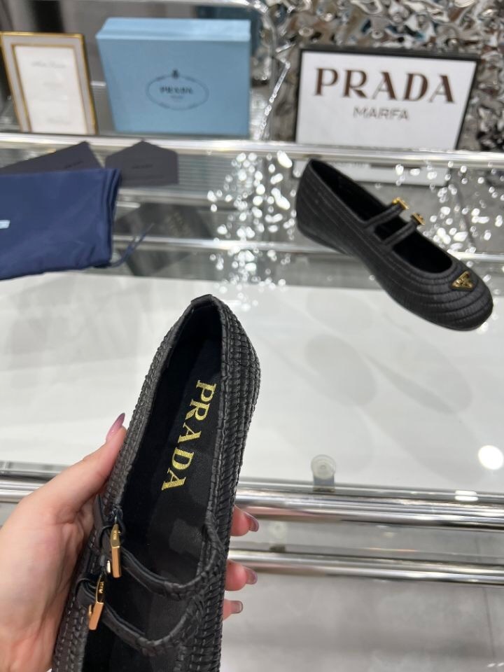 Prada Summer New Raffia Ballet Flats - KFY00340