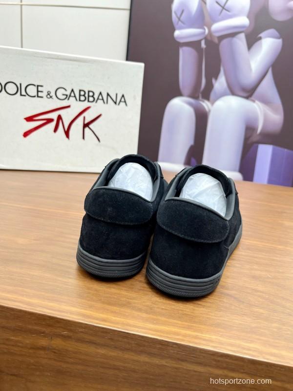 Dolce & Gabbana 2025 SS Casual Shoes with Exaggerated Fashion Style - AS00270