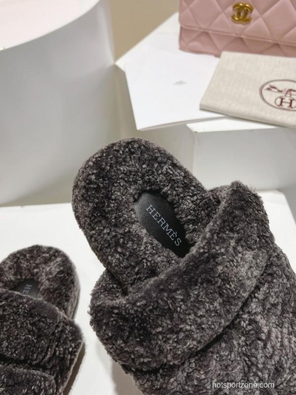 H Love Erjiu Full Wool Slippers with Slight Curly Wool Design - LY00270