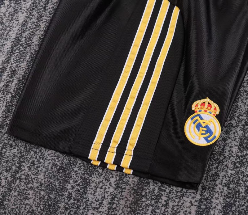 Retro Kids 99/01 Real Madrid Away Black Jersey