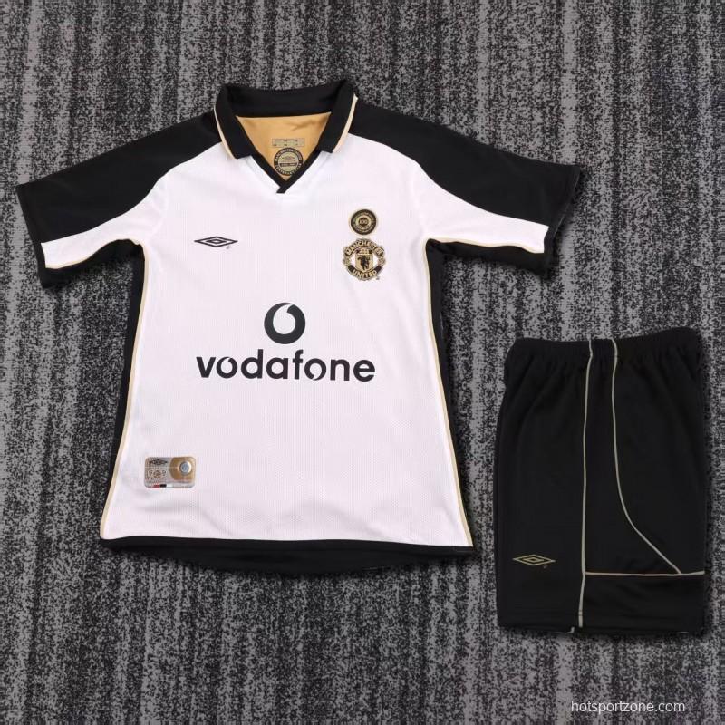 Retro Kids 01/02 Manchester United Centenary White Reversible Jersey