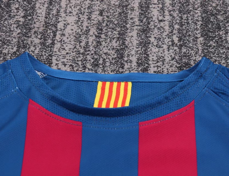 Retro Kids 05/06 Barcelona Home League Version Long Sleeve Jersey
