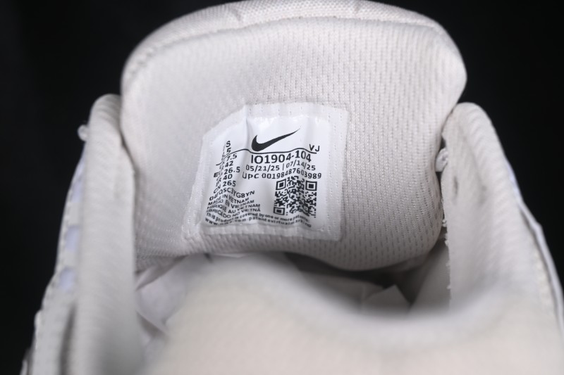Nike P-6000 SE Retro Running Sneakers with Layered Design and Lightweight Construction - IO1904-104
