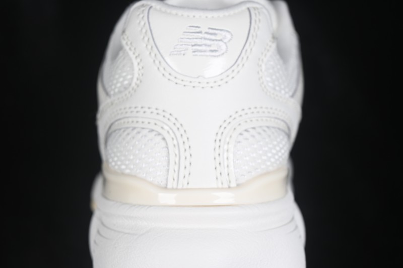 New Balance 603 Series Retro Casual Running Shoes with Breathable Mesh Upper - W6031AF