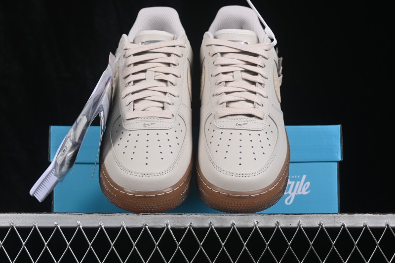 Nike Air Force 1 '07 Low Basketball Lifestyle Shoes with Full-Length Air Cushion - IO7688-921