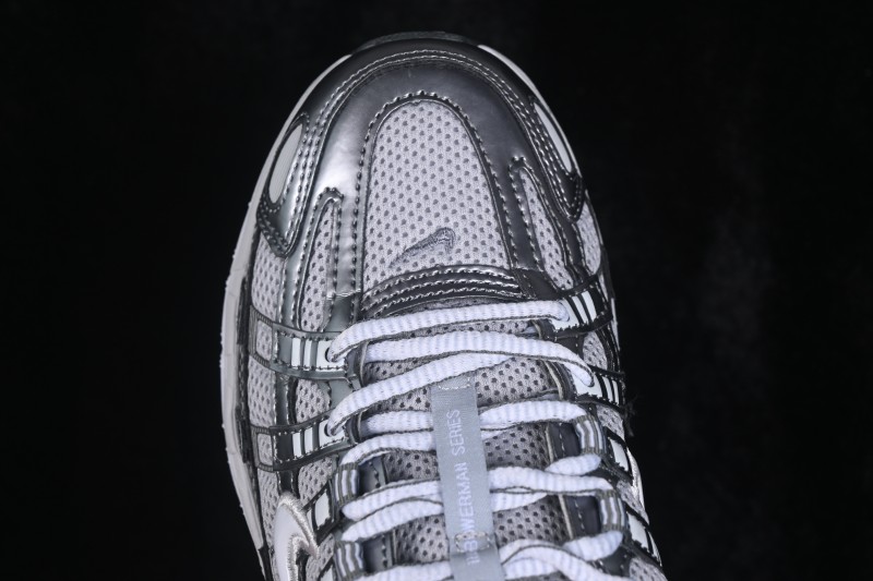 Nike P-6000 SE Retro Running Sneakers with Layered Design and Lightweight Construction - IO3496-001
