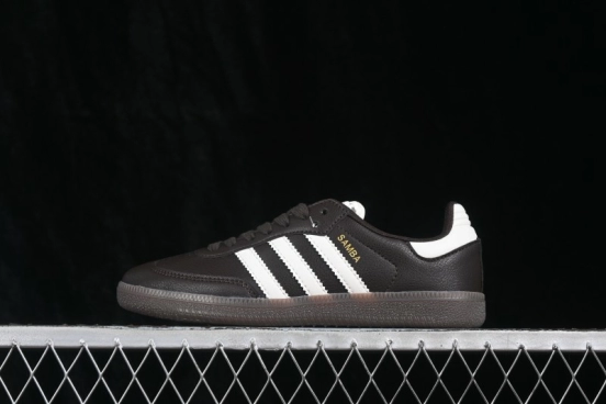 Adidas Samba OG Classic Low-Top Casual Sneakers with Retro Design - IH3982