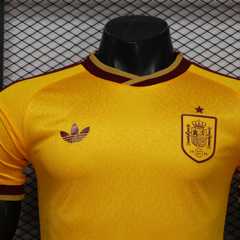 Player Version 26/27 Real Madrid Special Edition Yellow Jersey