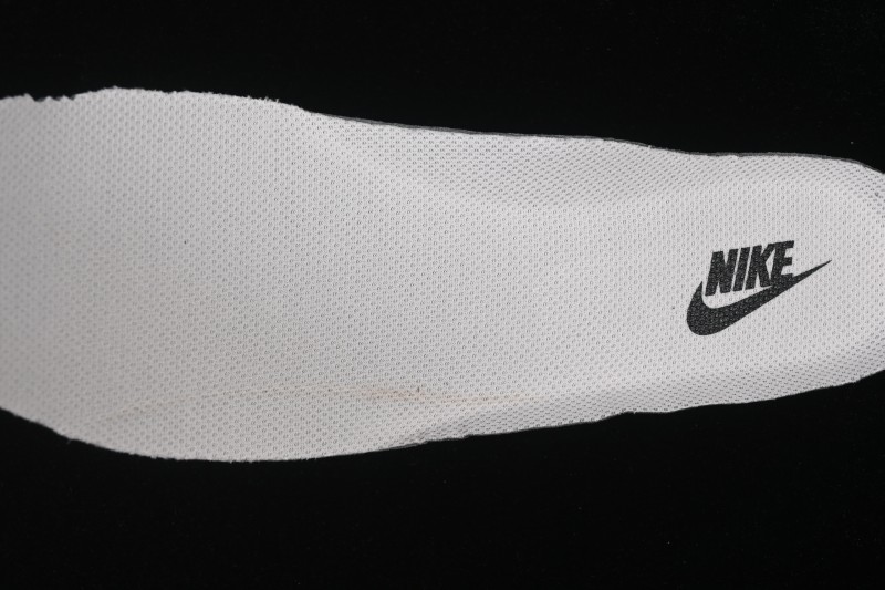 Nike Air Force 1 '07 Low Sneakers with Embossed Design and Premium Leather - SM6668-120