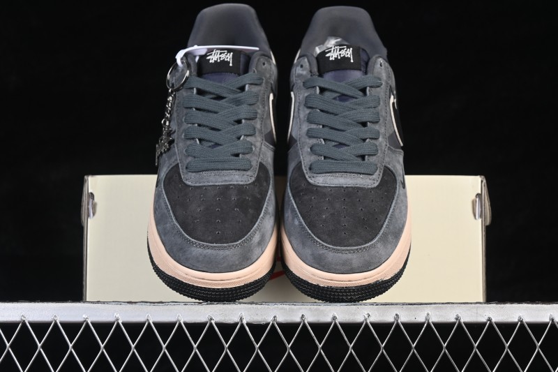Nike Stussy Air Force 1 '07 Low Skateboarding Shoes with Iconic Co-Branding - BK1916-002