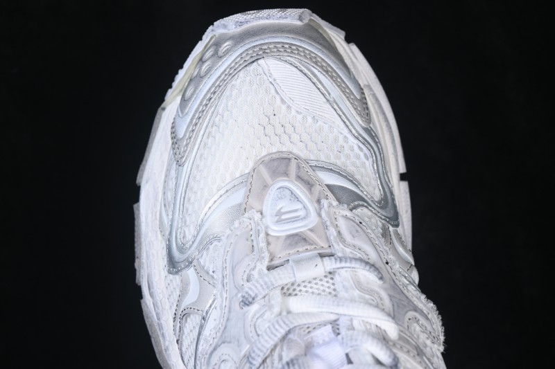 Balenciaga Runner 2 Nylon Retro Sneakers with Athletic Cushioning - W3RXP9110