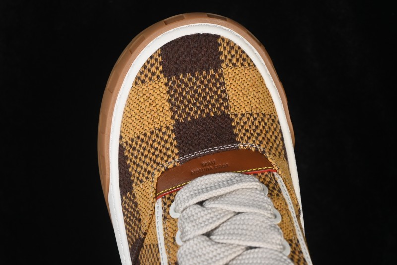 Louis Vuitton Tilted Sneakers Classic Low-Top Casual Shoes in Smooth Calfskin Leather with LV Lettering - 2026SS Yellow Brown