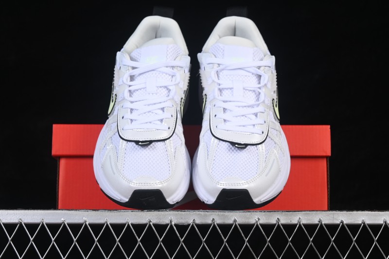 Nike V2K Run Retro Low-Top Running Shoes with Cushlon Foam Cushioning - FD0736-109