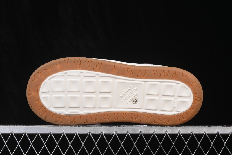 Louis Vuitton Tilted Sneakers Classic 2026SS Low-Top Casual Shoes in Smooth Calfskin Leather with Side LV Lettering - Light Purple