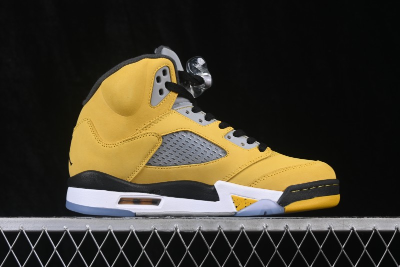 Nike Air Jordan 5 Retro Tokyo Limited Edition Basketball Shoes with Premium Leather Upper - IO3372-700