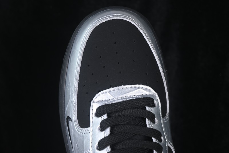 Nike Air Force 1 '07 Low Casual Skateboarding Shoes with Full-Length Air Cushion - RJ1988-008
