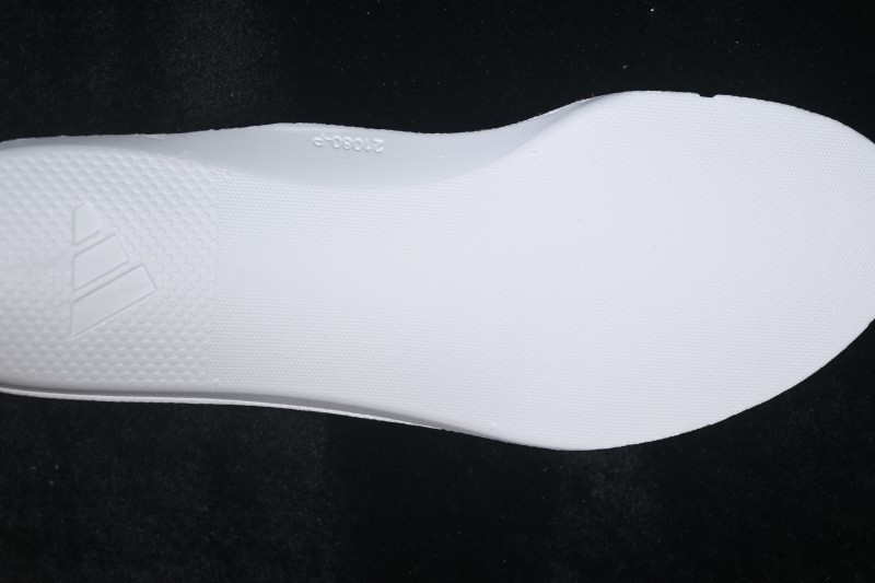 Adidas HyperBoost Edge M Running Shoes with Breathable Cushioning Technology - KH7429