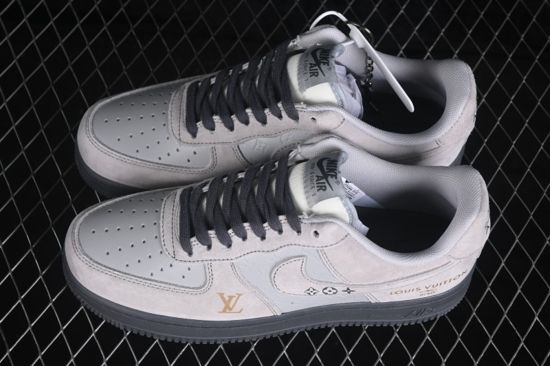 Nike Air Force 1 '07 Low Basketball Shoes with Full-Length Air Cushion - KD1688-010