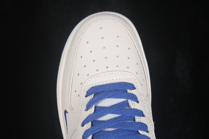 Nike Air Force 1 '07 Low Casual Skateboarding Shoes with Full-Length Air Cushion - DF0188-154