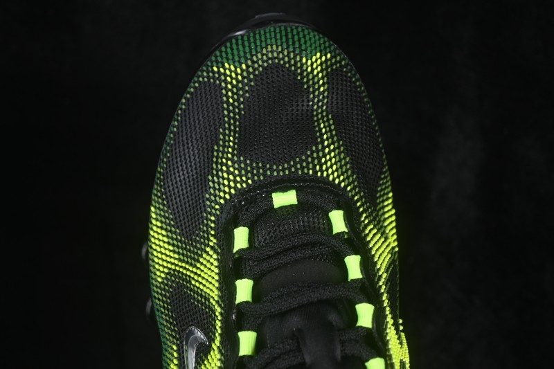 Nike Air Liquid Max Running Shoes with Air Cushion Technology - IQ7634-001