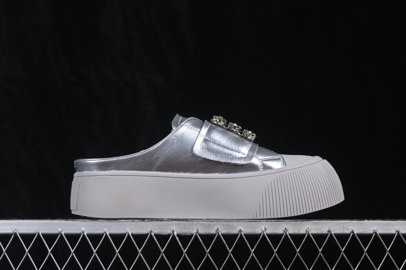Goldengoose Casual Deichmann Training Lifestyle Shoes with Silver Accents - G26U4818B