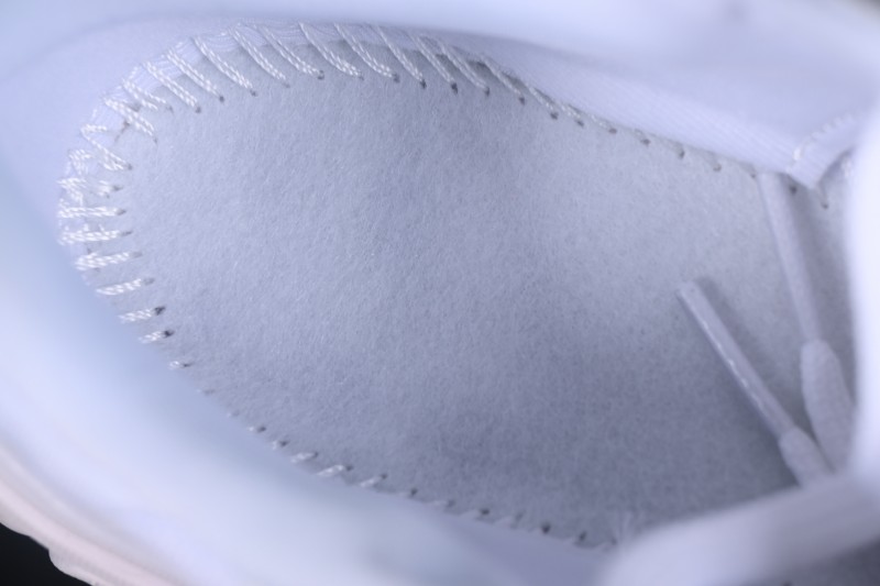 Nike V2K Run Retro Running Shoes with Cushlon Foam and Vintage Design - FD0736-113