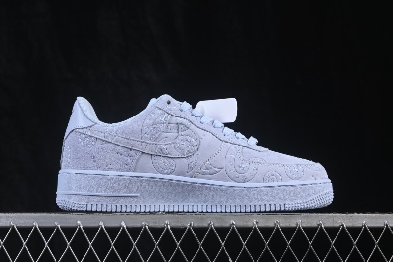 Nike Air Force 1 '07 Low Basketball Sneakers with Full-Length Air Cushion - IO1259-400