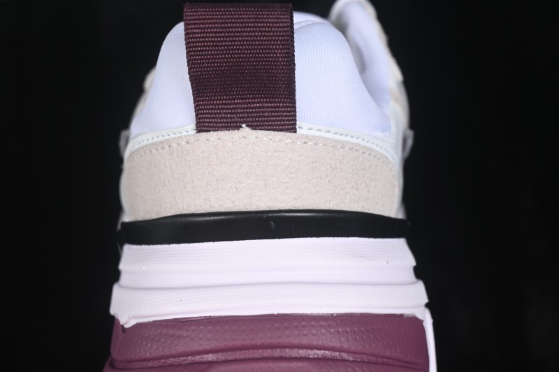 Nike V2K Run Retro Low-Top Running Shoes with Cushlon Foam Cushioning - HQ3500-100