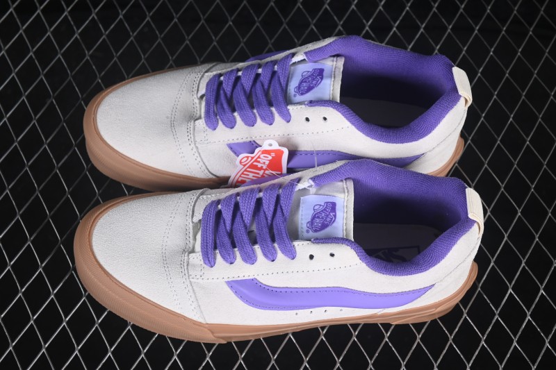 Vans Knu-Skool Low-Top Casual Skateboarding Shoes with Classic Jazz Stripes - VN000D6ZFTY