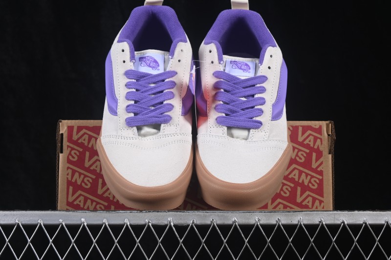 Vans Knu-Skool Low-Top Casual Skateboarding Shoes with Classic Jazz Stripes - VN000D6ZFTY