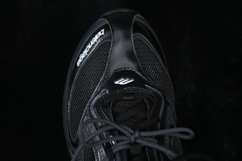 Balenciaga Radar Sneaker Round-Toe Lace-Up Lifestyle Shoes - WSTE01011