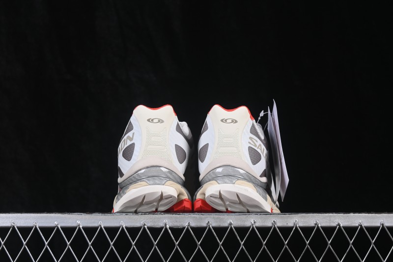 Salomon XT-4 OG Outdoor Lifestyle Running Shoes with Advanced Cushioning and Traction - 471331-26