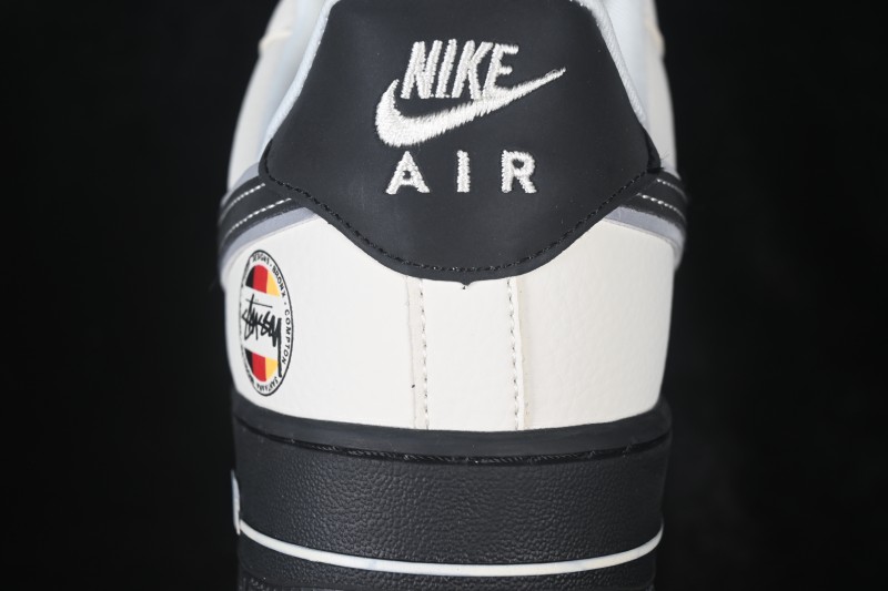 Nike Air Force 1 '07 Low Casual Sneakers - DD1982-374