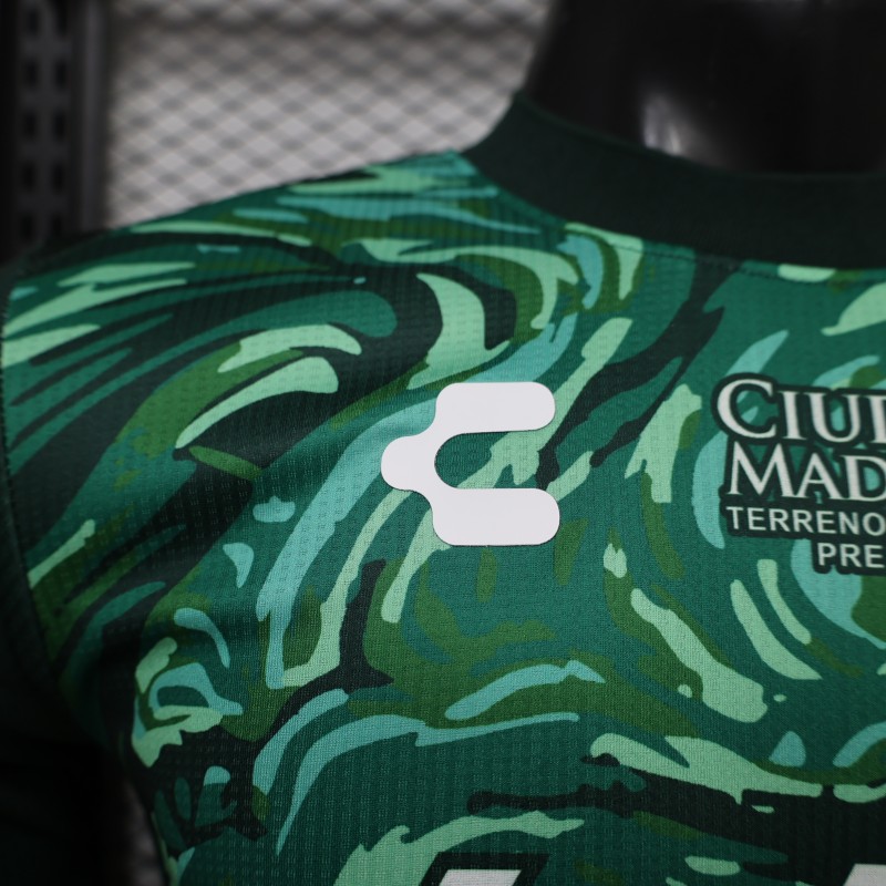 Player Version 26/27 León Home Green Jersey