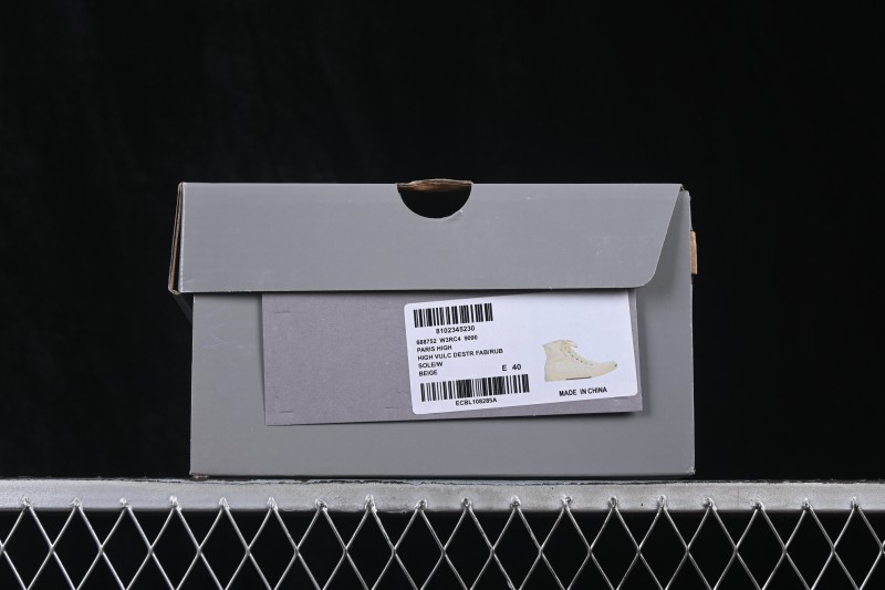 Balenciaga Paris Low Top Distressed High-Top Lace-Up Fashion Sneakers - W3RC49090