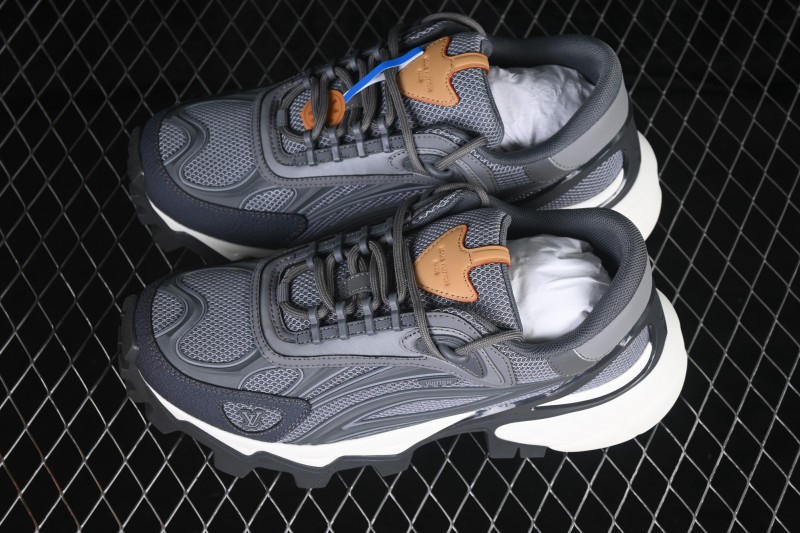 Louis Vuitton Tatic Runner Retro Chunky Sneakers - GREY