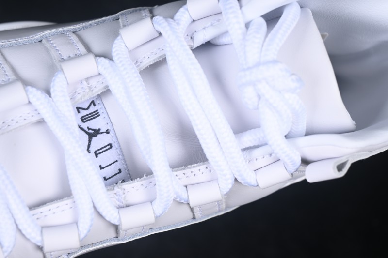 Comme des Garçons x Nike Air Jordan 11 White Sneakers - IV7639-100