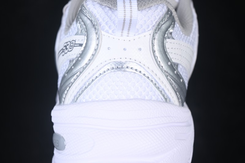 New Balance 530 Retro Running Shoes MR530EMA