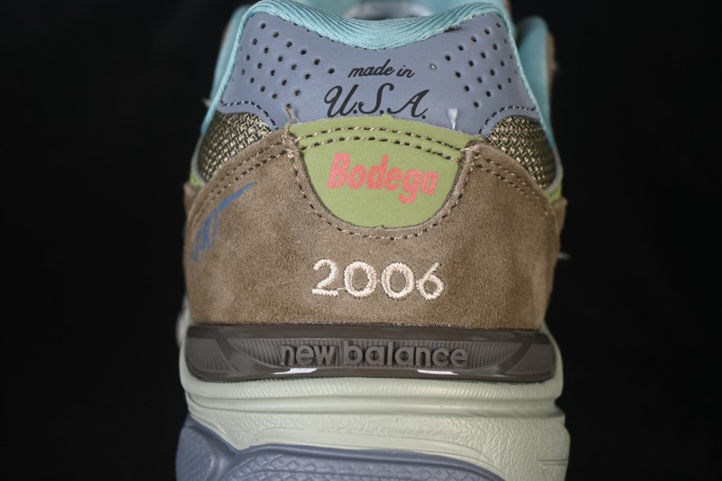 New Balance NB990 Series High-End Made in USA Retro Casual Running Shoes - M990BD3