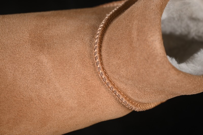UGG Classic Novelty Simple Fit Invisible Height-Boosting Snow Boots 1180412 CHE